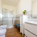 Rum i privatbostad La Casa Dei Girasoli *