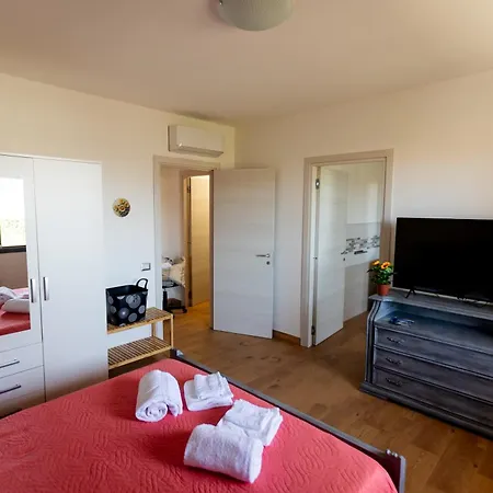 La Casa Dei Girasoli Rum i privatbostad Maracalagonis